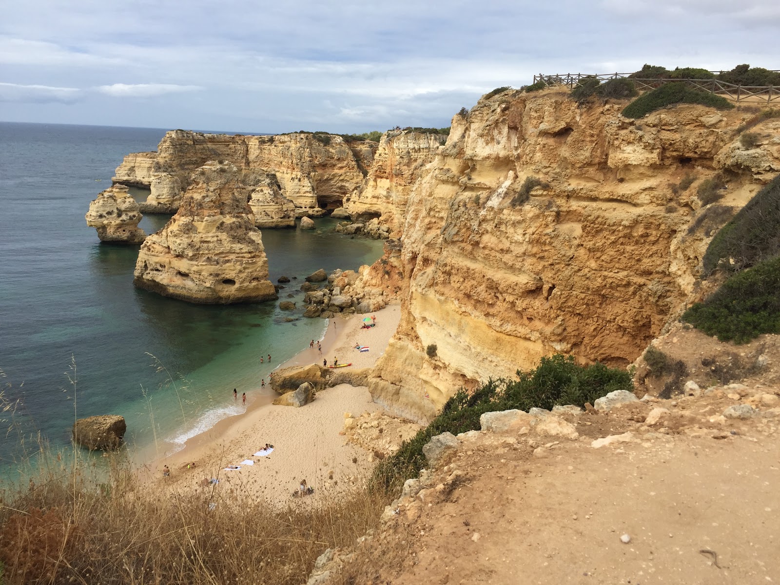 Marinha Plajı'in fotoğrafı ve güzel manzarası