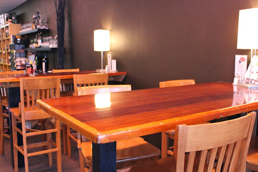 Wine Bar «Primrose & Tumbleweeds», reviews and photos, 248 E Main St, Hillsboro, OR 97123, USA