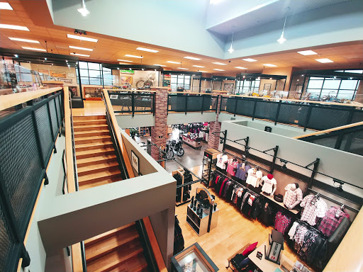 Harley-Davidson Dealer «Mathews Harley-Davidson», reviews and photos, 548 N Blackstone Ave, Fresno, CA 93701, USA