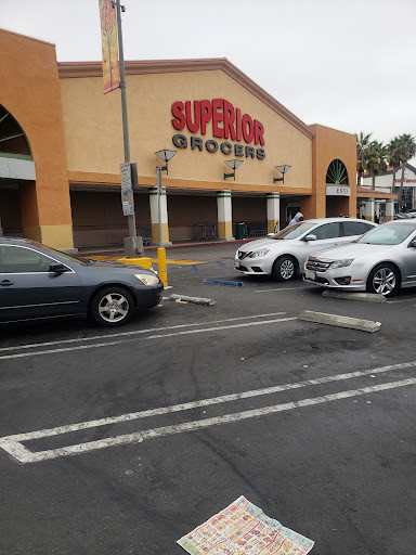 Grocery Store «Superior Grocers», reviews and photos, 11202 Crenshaw Blvd, Inglewood, CA 90303, USA