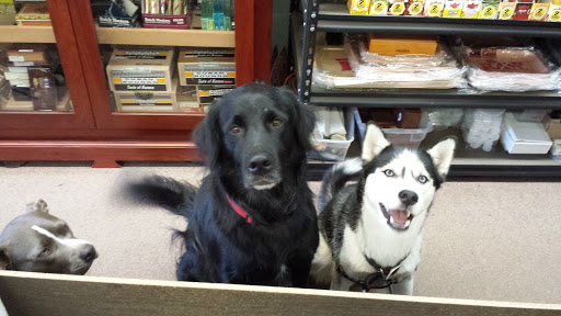 Tobacco Shop «Emerald Triangle Glassworks», reviews and photos, 415 S State St, Ukiah, CA 95482, USA