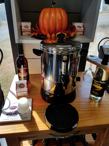 Winery «Tennessee Valley Winery», reviews and photos, 15606 Hotchkiss Valley Rd E, Loudon, TN 37774, USA