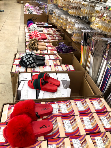 Beauty Supply Store «Uptown Beauty Mart», reviews and photos, 11411 Veterans Memorial Dr, Houston, TX 77067, USA