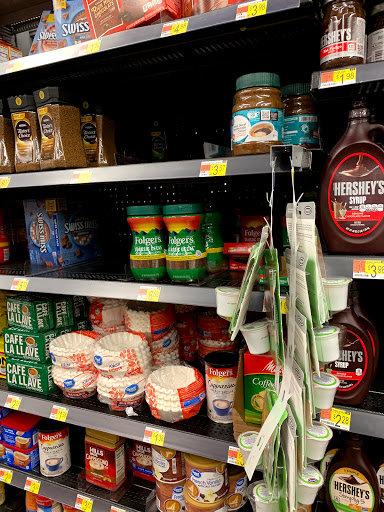 Optician «Walmart Vision & Glasses», reviews and photos, 301 Falls Blvd, Quincy, MA 02169, USA