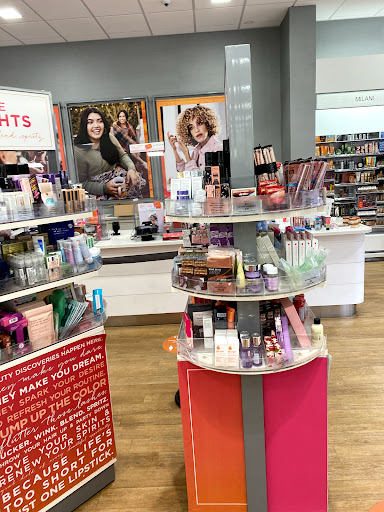 Hair Salon «Ulta Beauty», reviews and photos, 574 N Euclid St, Anaheim, CA 92801, USA