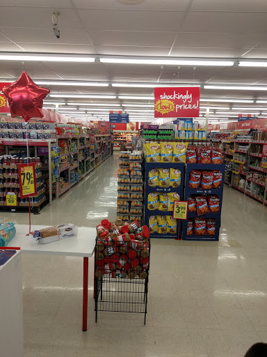 Grocery Store «Save-A-Lot», reviews and photos, 715 W Pearce Blvd, Wentzville, MO 63385, USA