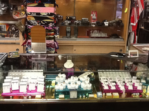 Pawn Shop «West Columbia Pawn & Jewelry», reviews and photos, 1215 Augusta Rd, West Columbia, SC 29169, USA