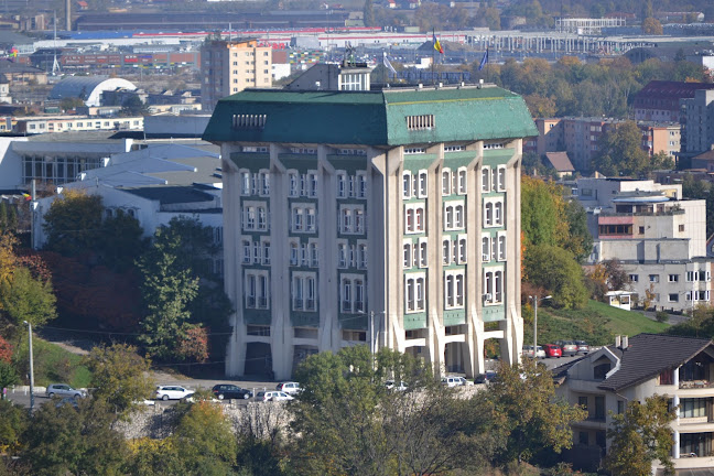 Opinii despre Facultatea de Știinte Economice și Administrarea Afacerilor în Brașov - Școală de limbi străine