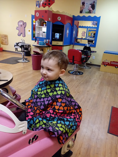 Hair Salon «Cookie Cutters Haircuts for Kids», reviews and photos, 3233 Hilliard Rome Rd, Hilliard, OH 43026, USA
