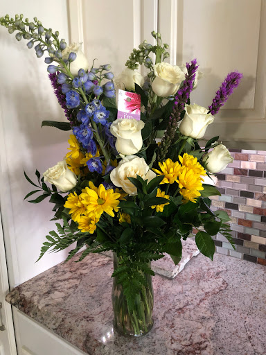 Florist «Petal Peddlers», reviews and photos, 1348 S Milwaukee Ave, Libertyville, IL 60048, USA