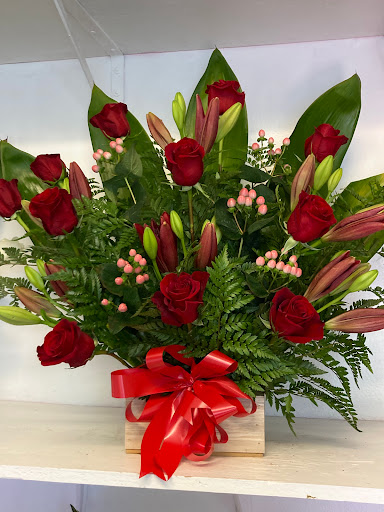 Florist «Genesis Flower And Gift Shop», reviews and photos, 1801 N Garey Ave, Pomona, CA 91767, USA