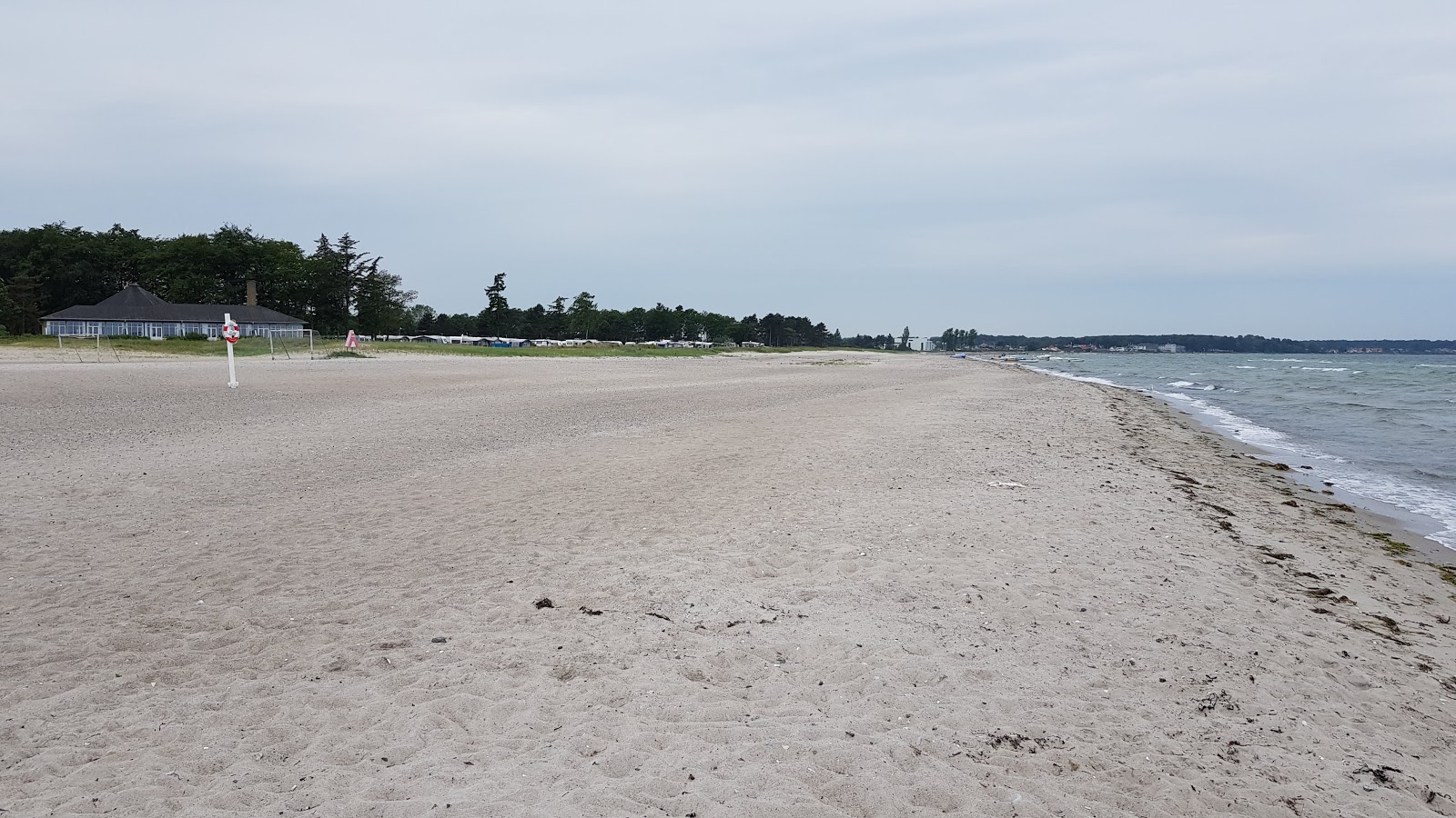 Nyborg Beach'in fotoğrafı - rahatlamayı sevenler arasında popüler bir yer