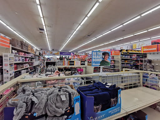 Discount Store «Big Lots», reviews and photos, 610 Las Tunas Dr, Arcadia, CA 91007, USA