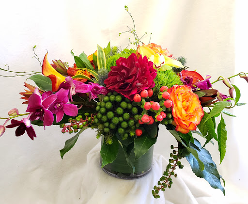 Florist «Point Loma Village Florist», reviews and photos, 3020 Cañon St, San Diego, CA 92106, USA