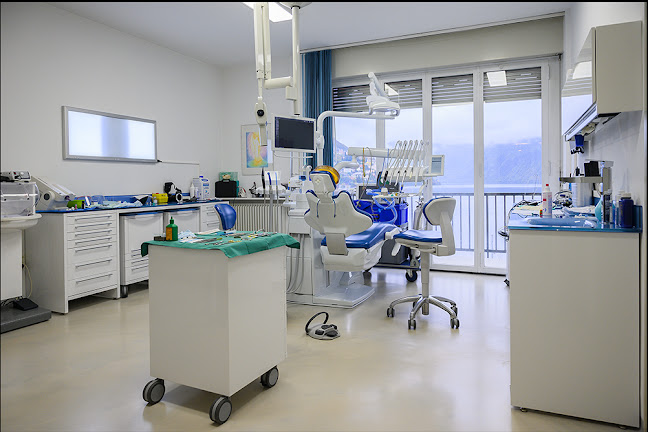Rezensionen über Mr. Dr. Petar M. Antonovic Studio Dentistico in Lugano - Zahnarzt