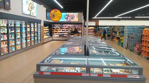 Supermarket «ALDI», reviews and photos, 1702 Brady St, Davenport, IA 52803, USA
