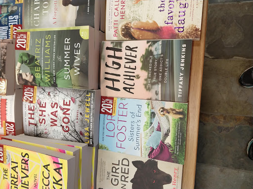 Book Store «Barnes & Noble», reviews and photos, 1076 Post Rd E, Westport, CT 06880, USA