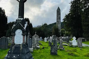 Glendalough & Wicklow Mountains Tour from Dublin | Dualway image