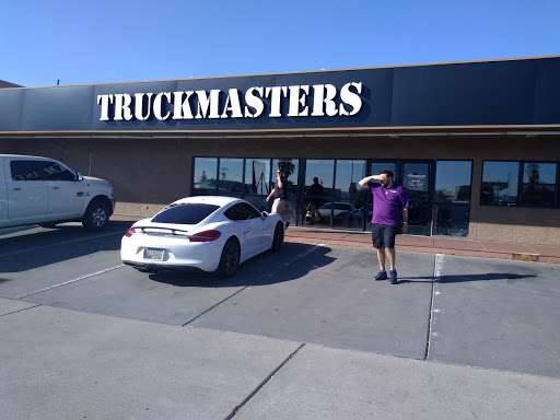 Truck Dealer «Truckmasters Truck & Car Sales», reviews and photos, 3152 E Bell Rd, Phoenix, AZ 85032, USA
