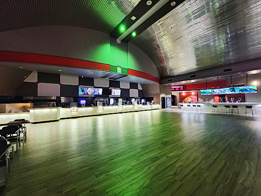 Movie Theater «Miami Lakes 17 Theatre», reviews and photos, 6743 Main St, Miami Lakes, FL 33014, USA