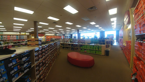 Shoe Store «Famous Footwear», reviews and photos, 678 W Main St, American Fork, UT 84003, USA