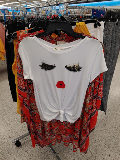 Clothing Store «Ross Dress for Less», reviews and photos, 1198 Brickyard Rd, Salt Lake City, UT 84106, USA