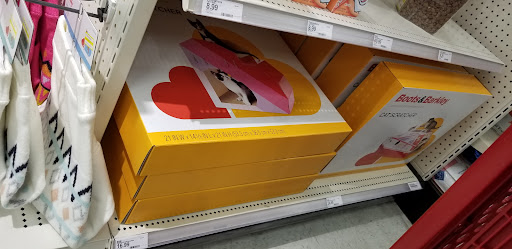 Department Store «Target», reviews and photos, 13301 Gateway Center Dr, Gainesville, VA 20155, USA