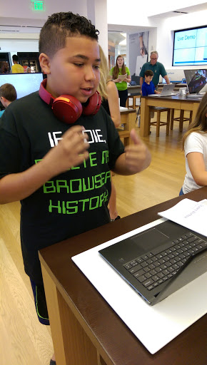 Computer Store «Microsoft Store - International Plaza», reviews and photos, 2223 N Westshore Blvd, Tampa, FL 33607, USA