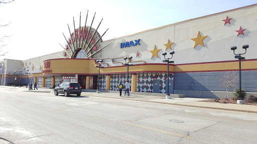 Shopping Mall «Great Lakes Crossing Outlets», reviews and photos, 4000 Baldwin Rd, Auburn Hills, MI 48326, USA