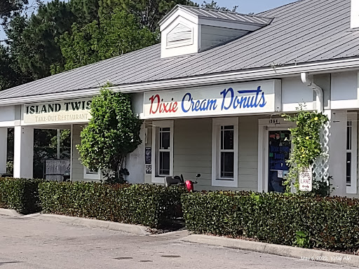 Donut Shop «Dixie Cream Donuts», reviews and photos, 1364 SW Bayshore Blvd, Port St Lucie, FL 34983, USA