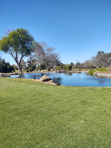 Golf Course «Los Robles Greens Golf course», reviews and photos, 299 S Moorpark Rd, Thousand Oaks, CA 91361, USA