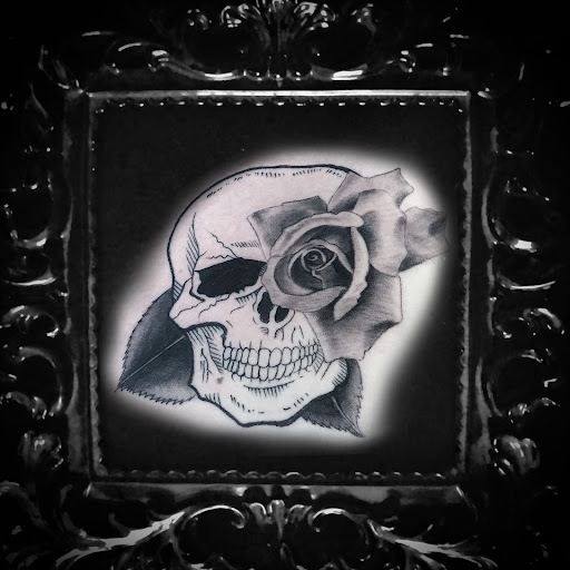 Explore upper arm sleeve tattoo ideas, creative tattoo ideas in Venice, available at The Beehive Tattoo Studio and Boutique