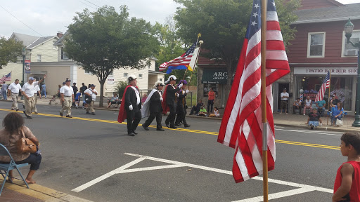 Barber Shop «THE PATIO BARBER SHOP», reviews and photos, 37 W Somerset St, Raritan, NJ 08869, USA