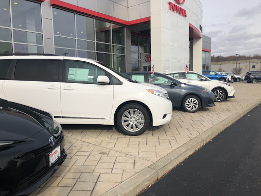 Car Dealer «Colonial Toyota», reviews and photos, 550 George Washington Hwy, Smithfield, RI 02917, USA