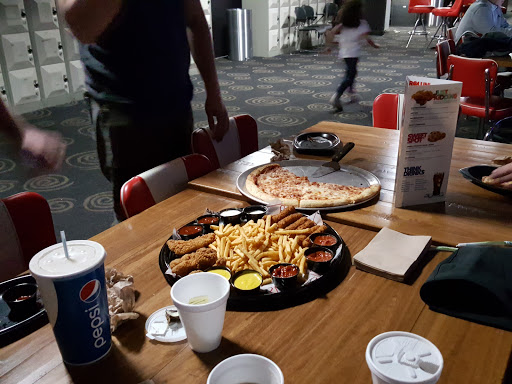 Bowling Alley «AMF Dewey Garden Lanes», reviews and photos, 4470 Dewey Ave, Rochester, NY 14612, USA