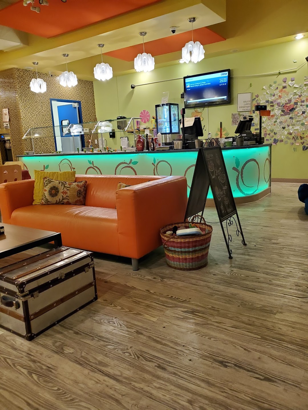 Peachwave Frozen Yogurt Bettendorf