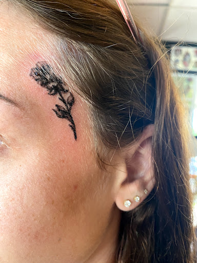 Tattoo Shop «South Pointe Ink - Tattoos & Piercings», reviews and photos, 1838 S Westnedge Ave, Kalamazoo, MI 49008, USA