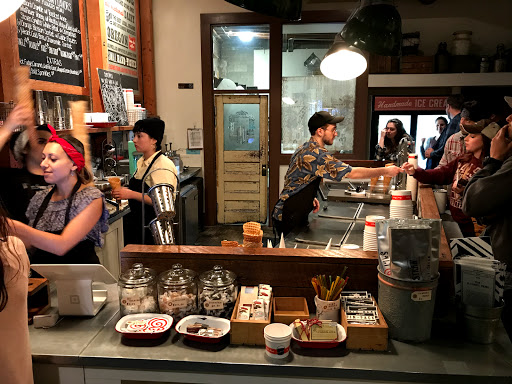 Ice Cream Shop «Salt & Straw», reviews and photos, 2035 NE Alberta St, Portland, OR 97211, USA