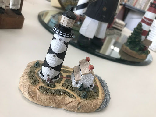 Thrift Store «Visalia Emergency Aid Council Thrift Store», reviews and photos