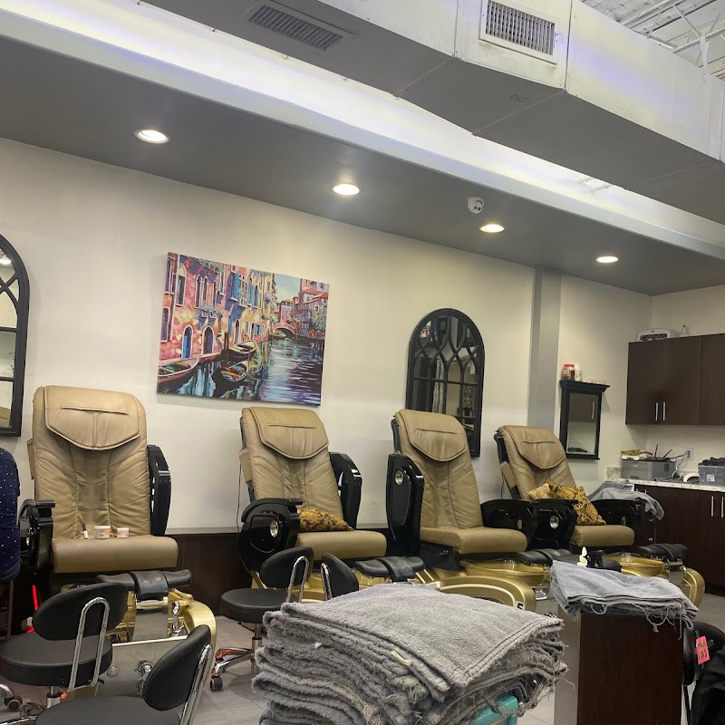 Midtown Nails and Spa