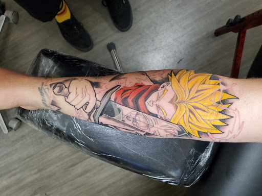 Tattoo Shop «Red 5 Tattoo», reviews and photos, 829 Lynnhaven Pkwy #121, Virginia Beach, VA 23452, USA