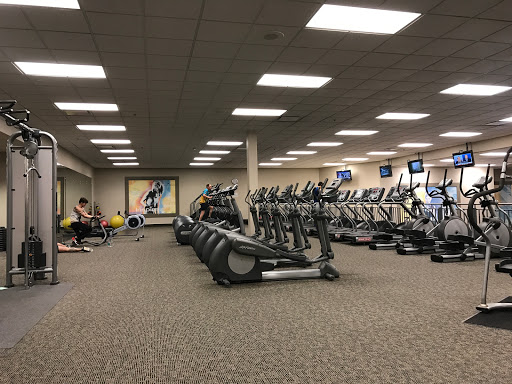 Gym «LA Fitness», reviews and photos, 2050 S Telegraph Rd, Bloomfield Hills, MI 48302, USA