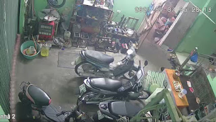 Cửa hàng sửa xe moto Bình Chỉnh