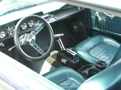 Auto Body Shop «East Colonial Auto Body & Pnt», reviews and photos, 10430 E Colonial Dr, Orlando, FL 32817, USA