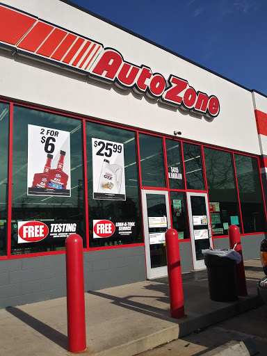 Auto Parts Store «AutoZone», reviews and photos, 5415 N Harlem Ave, Chicago, IL 60656, USA