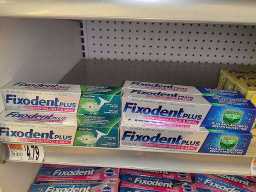 Grocery Store «Super Stop & Shop», reviews and photos, 331 Cottage Grove Rd, Bloomfield, CT 06002, USA