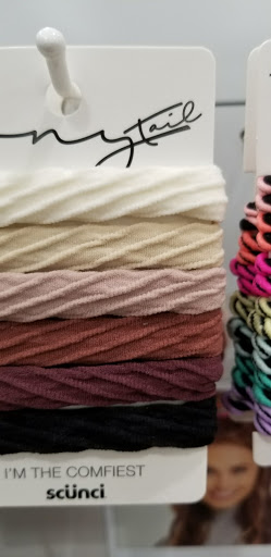 Hair Salon «Ulta Beauty», reviews and photos, 4036 Factoria Square Mall SE, Bellevue, WA 98006, USA