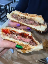 Plats et boissons du Restaurant de hamburgers Beni Wagyu Burger - Porte de Versailles à Paris - n°4