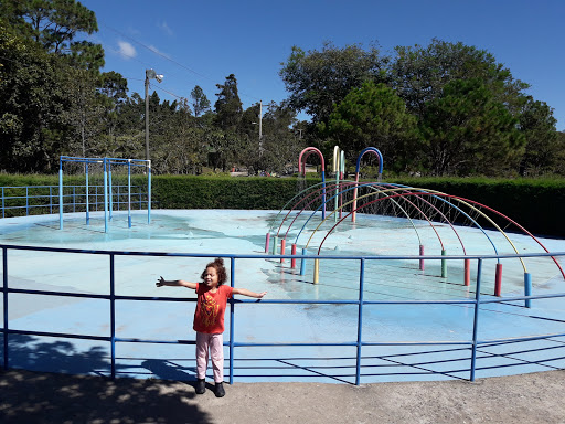 Parque infantil acuatico el Picacho