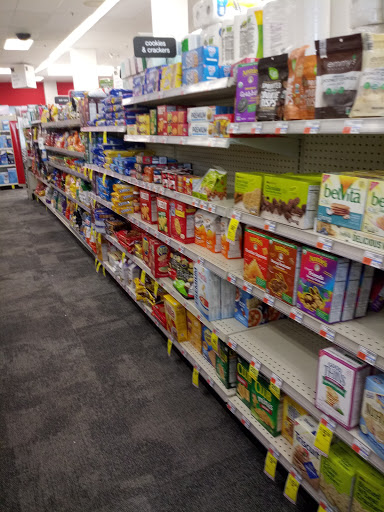 Shopping Mall «Rye Ridge Shopping Center», reviews and photos, 142 S Ridge St, Rye Brook, NY 10573, USA